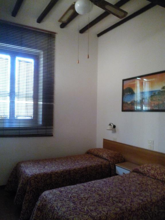 Hotel Lea غروسيتو الغرفة الصورة